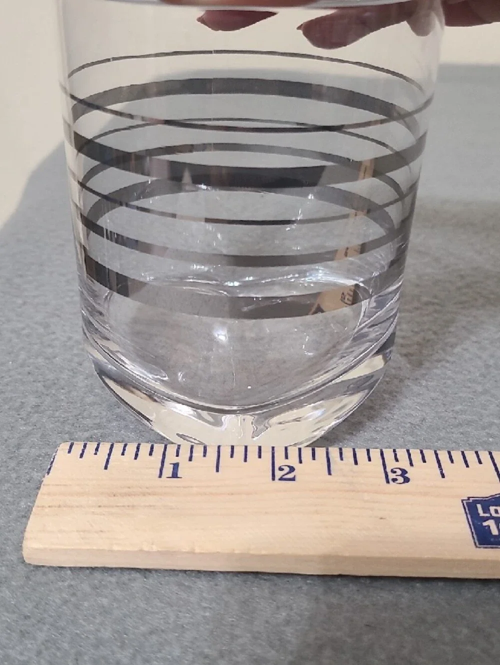 2 Tilted Whiskey Glasses Bourbon Clear Glass‎ Tumblers Barware Silver Stripes